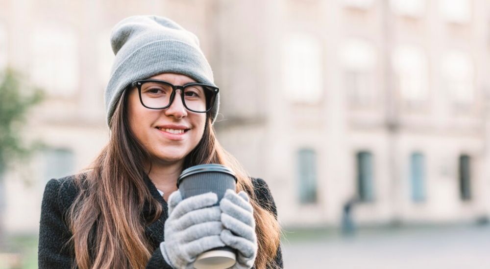 Cómo evitar la deshidratación en climas fríos