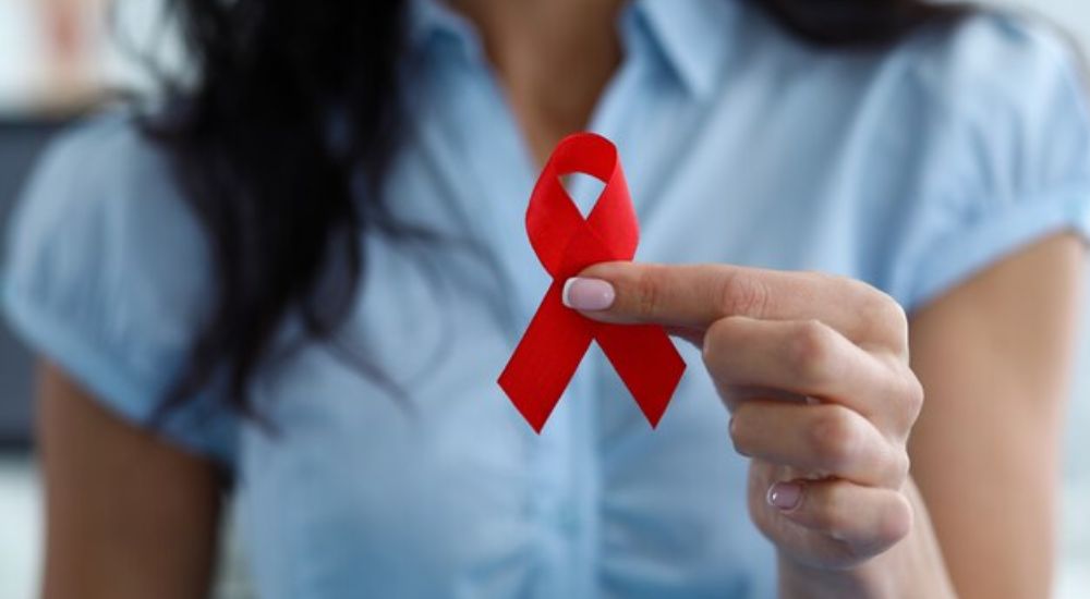 Examen de VIH, clave para la detección temprana y tratamiento oportuno